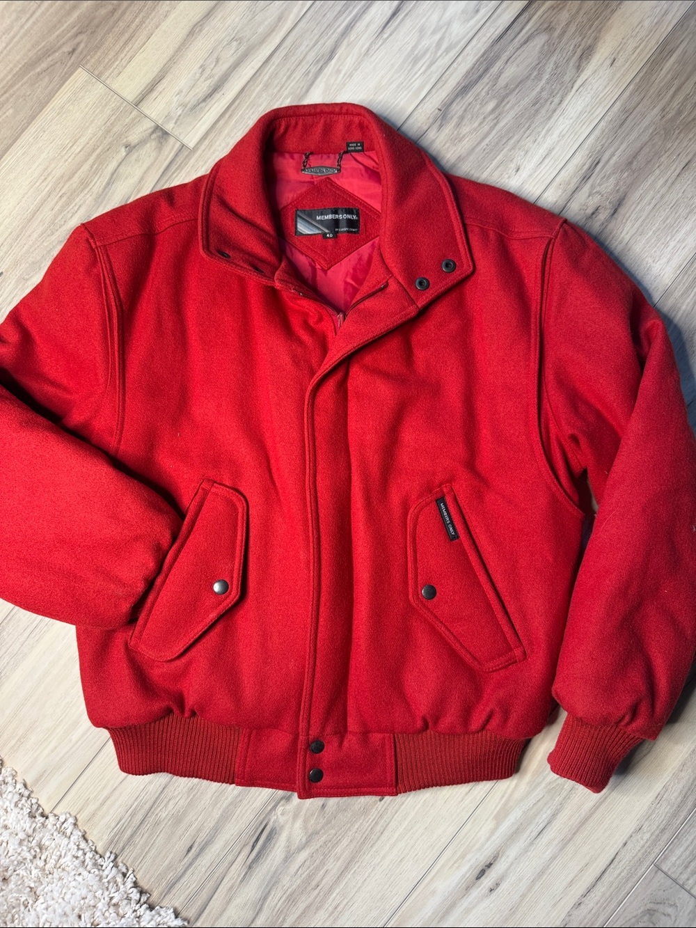Vintage 80’s red bomber jacket